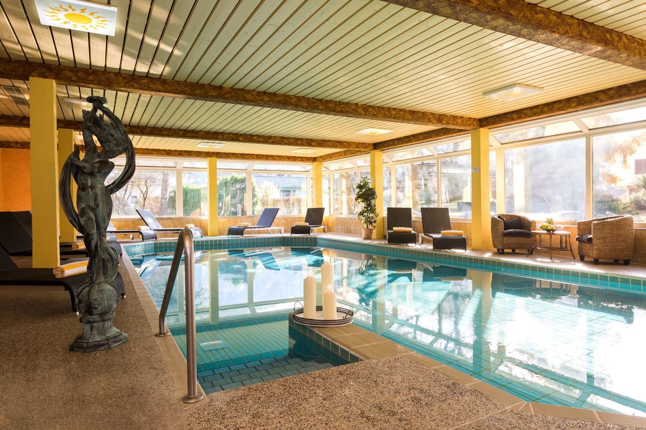 Hotel Zanker Döbriach Eksteriør billede